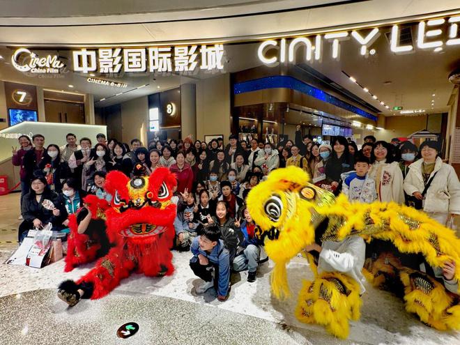 厅到生活场 换个方式“打开”影院九游会J9入口青岛市南区：从放映(图4)